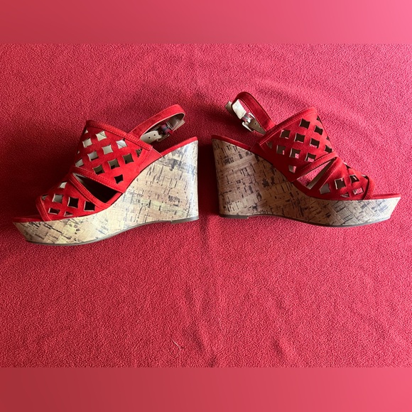 Franco Sarto wedges size 9 - Picture 3 of 4